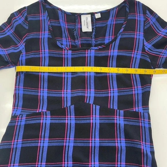 Tie Back Check Smock Dress - Picture 10 of 15